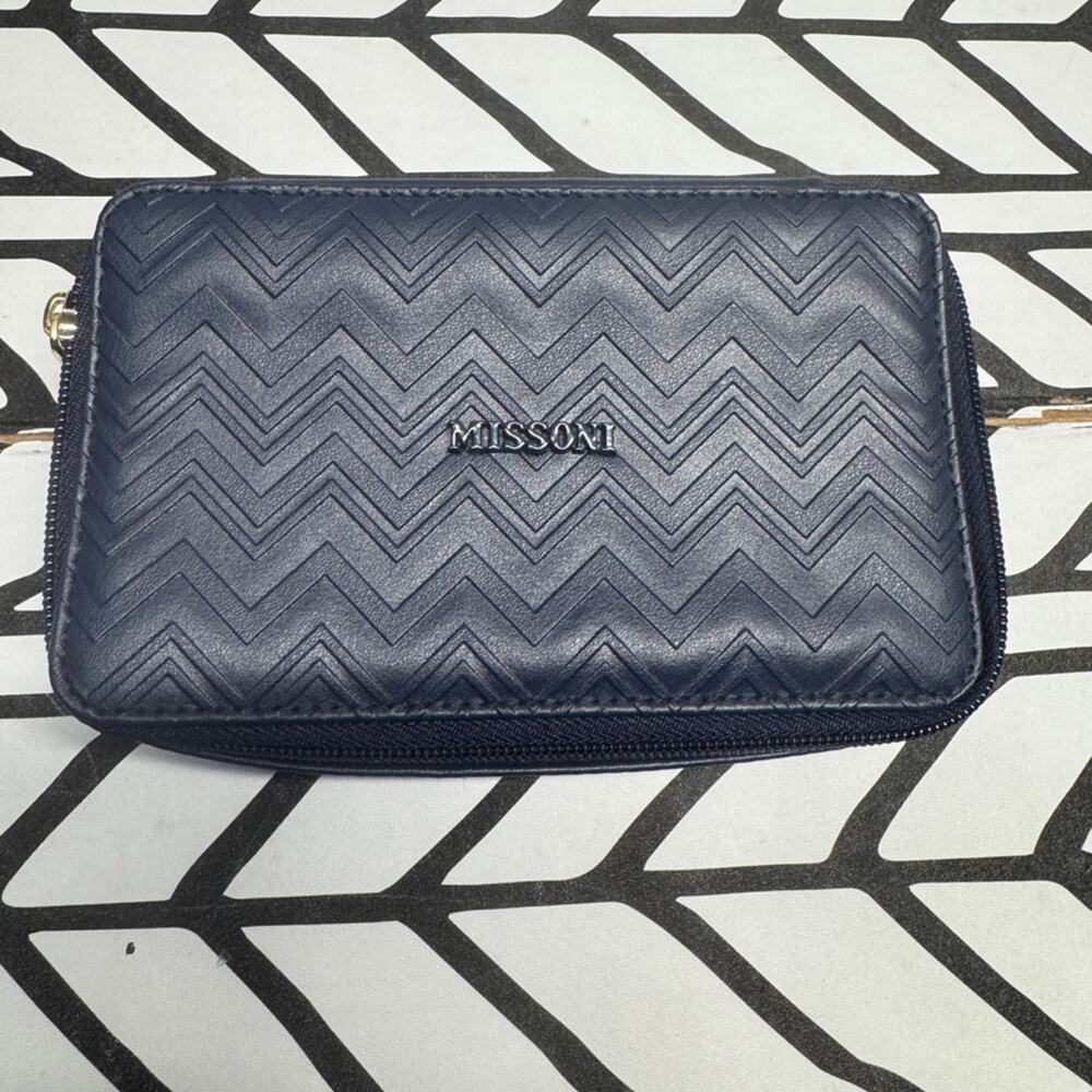 Missoni for Delta amenity pouch